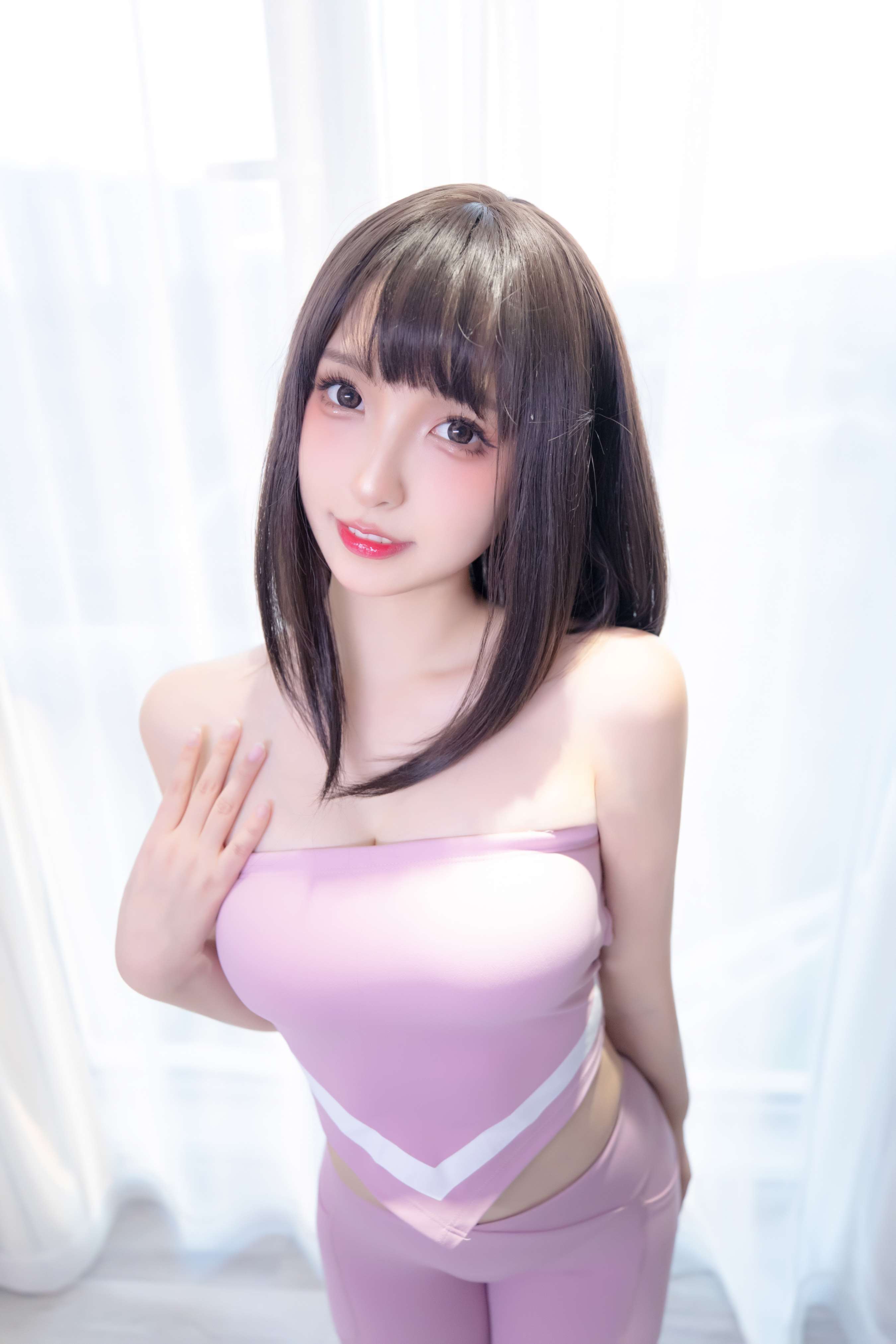 《草莓蜜桃》作品图