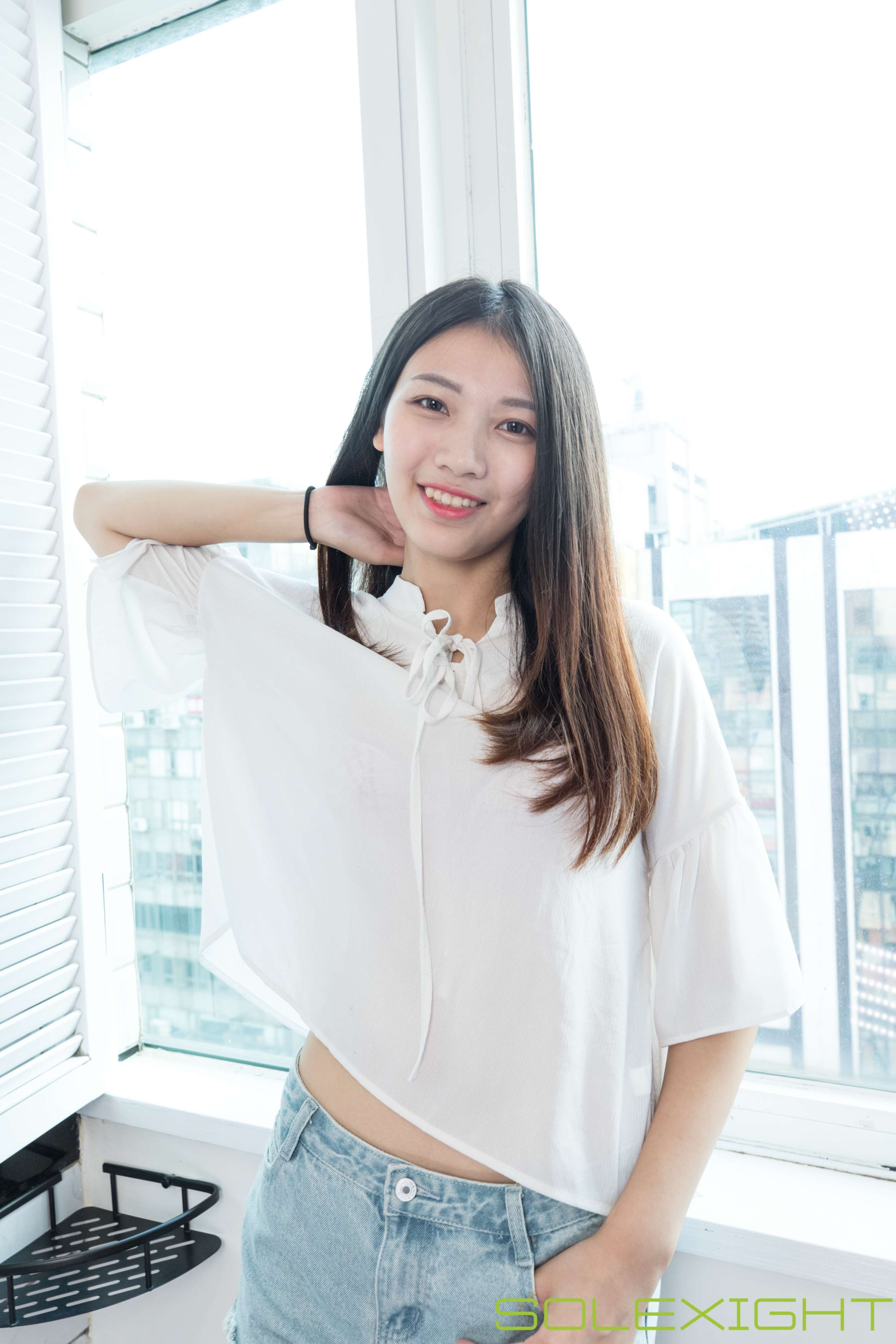 《Lucy 棉袜裸足丝袜》作品图