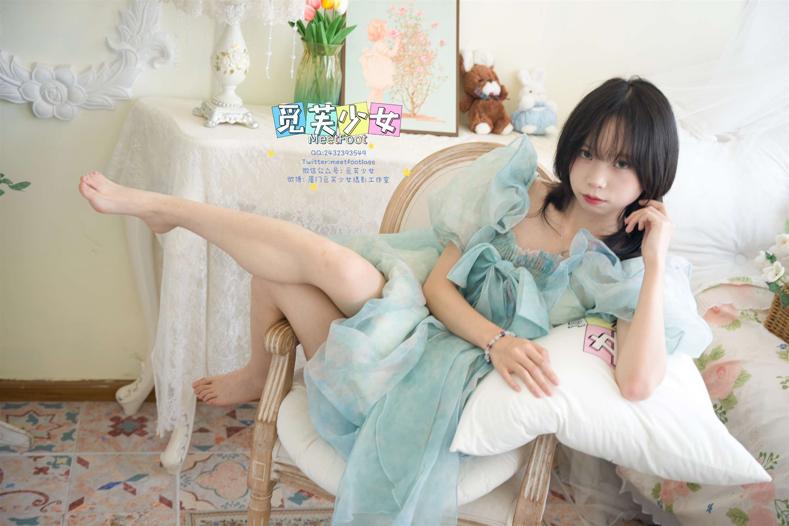 《[觅芙少女]NO.033 小婉-袭蓝色纱裙构筑今晚浪漫的梦境(带视频)【251P+1V/5.61G】》作品图